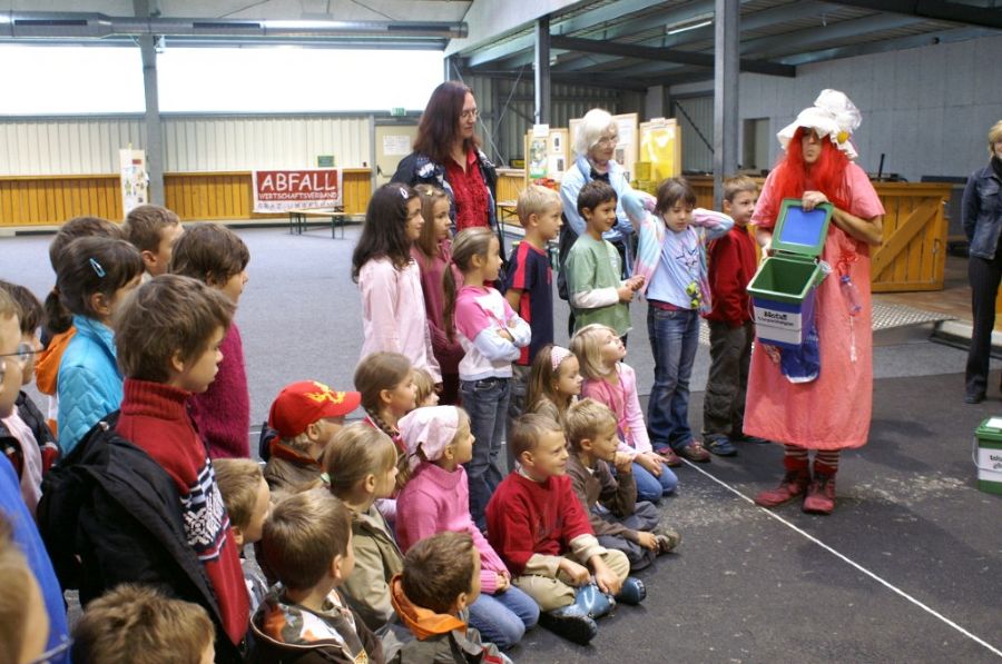 Einführung mit der Müllhexe Rosalie