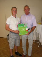 Opa und Enkel Weicher im Dienste des Abfalls
