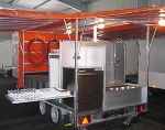 Geschirrmobil geöffnet