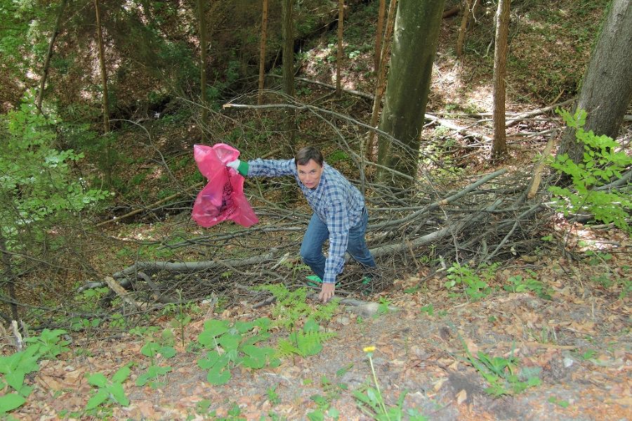 Frühjahrsputz im Ortsteil Schwanberg