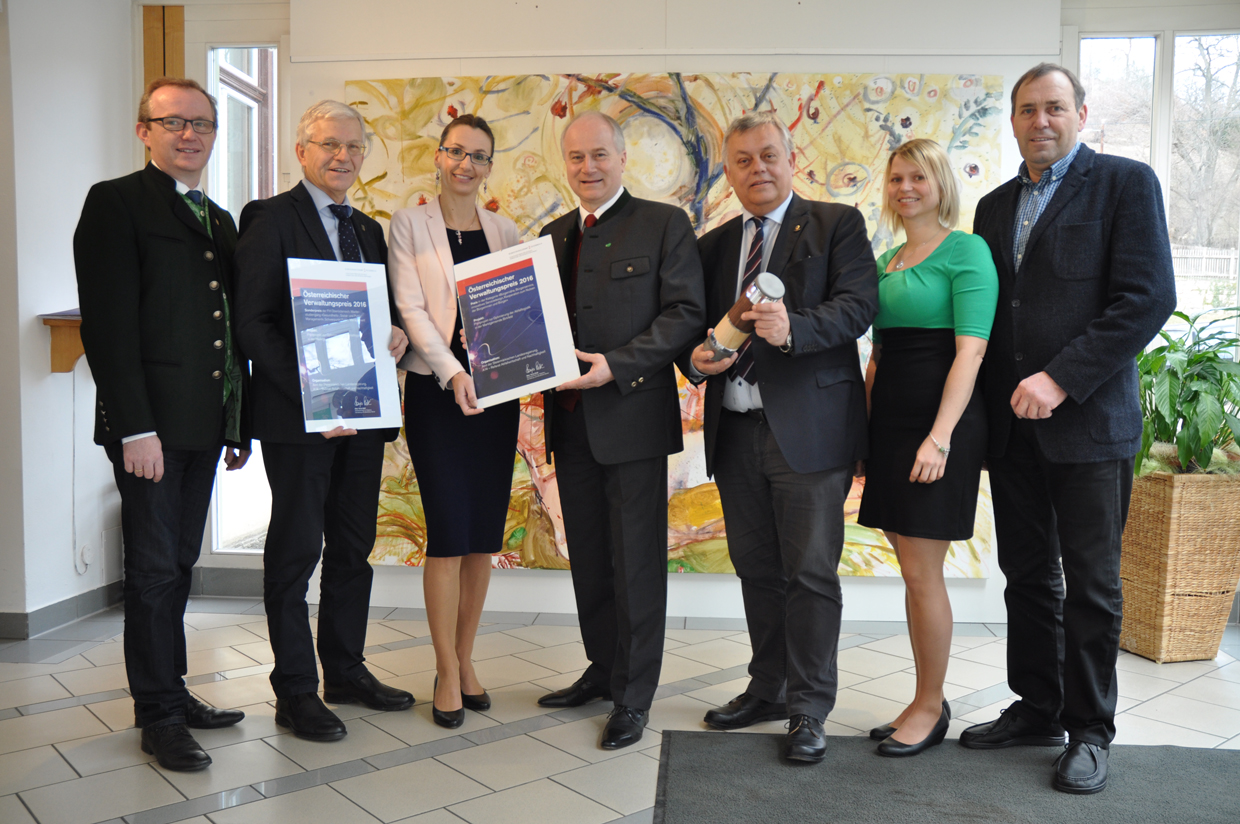 Die Preisträger bei der Gratulation durch LR Seitinger in Graz!