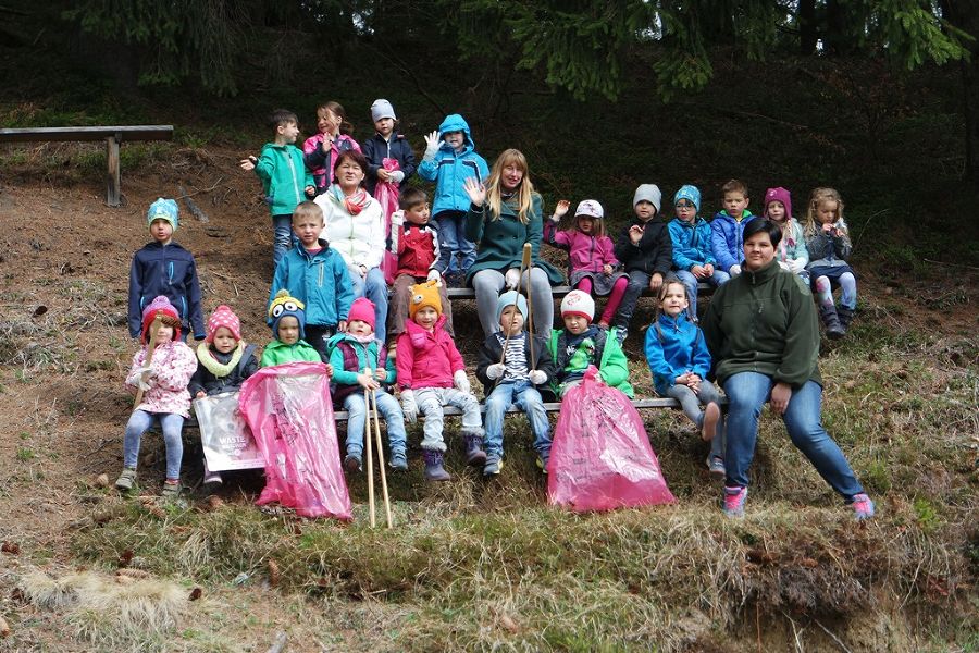 Frühjahrsputz Kindergarten Kloster