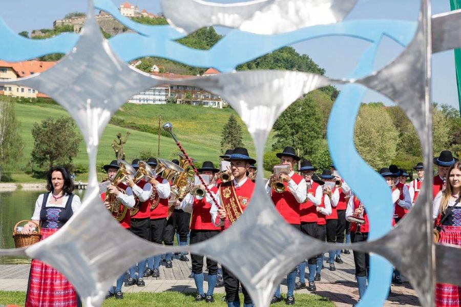 Aktionstag zum 11. Steirischen Frühjahrsputz in Riegersburg Aktionstag zum 11. Steirischen Frühjahrsputz in Riegersburg