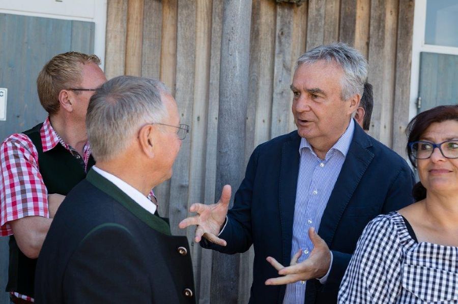 Aktionstag zum 11. Steirischen Frühjahrsputz in Riegersburg Aktionstag zum 11. Steirischen Frühjahrsputz in Riegersburg