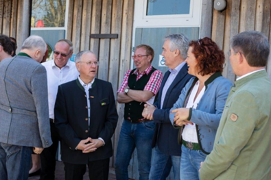 Aktionstag zum 11. Steirischen Frühjahrsputz in Riegersburg Aktionstag zum 11. Steirischen Frühjahrsputz in Riegersburg