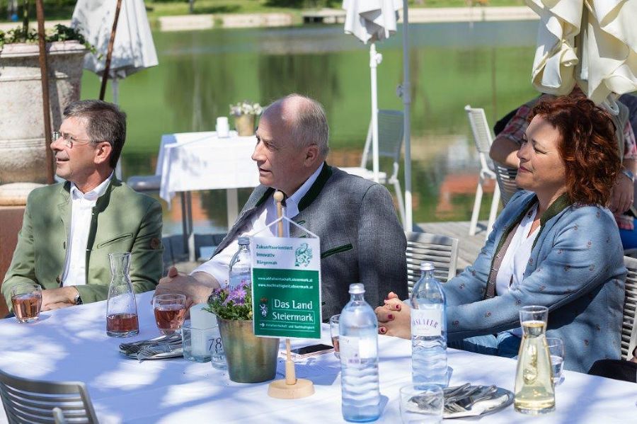 Aktionstag zum 11. Steirischen Frühjahrsputz in Riegersburg Aktionstag zum 11. Steirischen Frühjahrsputz in Riegersburg