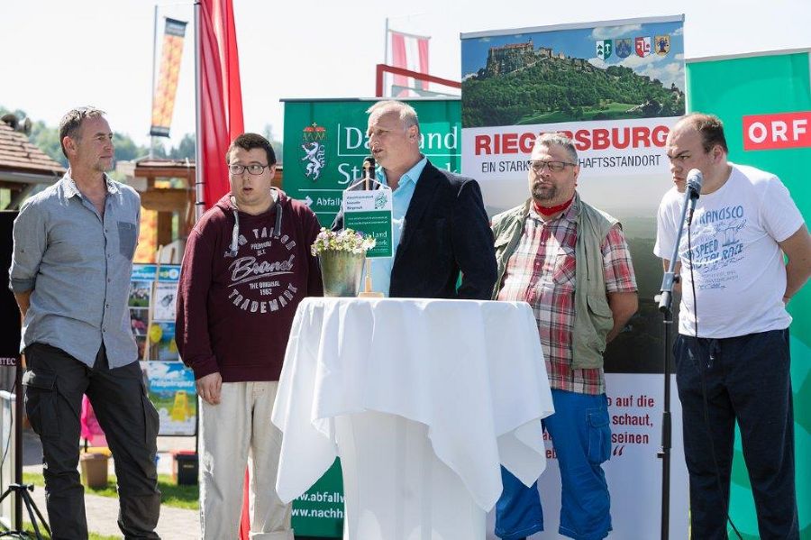 Aktionstag zum 11. Steirischen Frühjahrsputz in Riegersburg Aktionstag zum 11. Steirischen Frühjahrsputz in Riegersburg