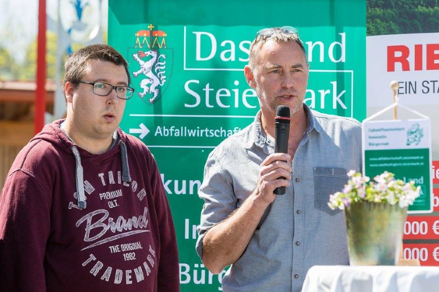 Aktionstag zum 11. Steirischen Frühjahrsputz in Riegersburg Aktionstag zum 11. Steirischen Frühjahrsputz in Riegersburg