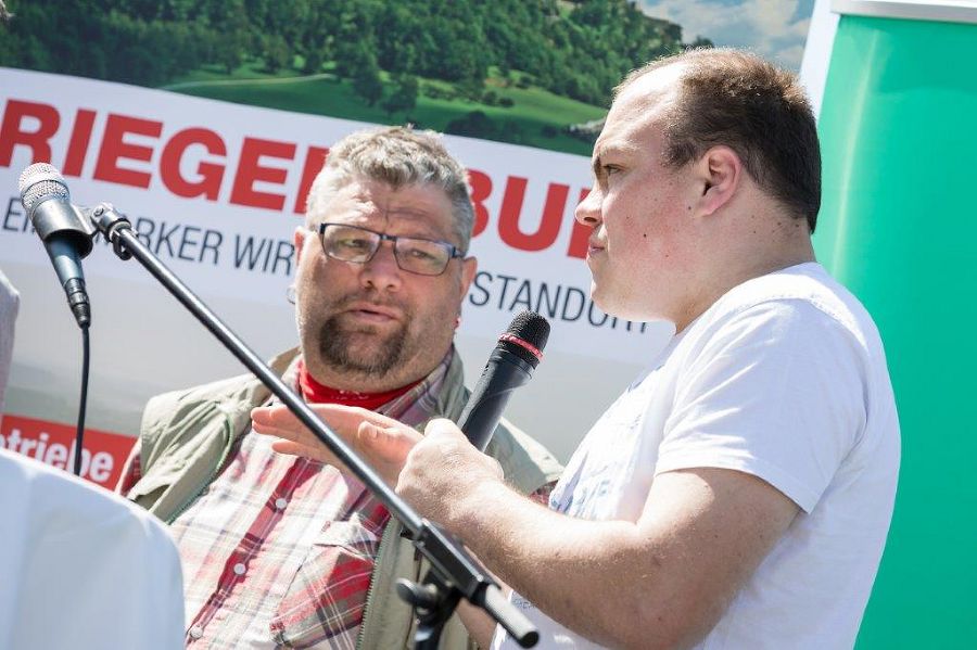 Aktionstag zum 11. Steirischen Frühjahrsputz in Riegersburg Aktionstag zum 11. Steirischen Frühjahrsputz in Riegersburg