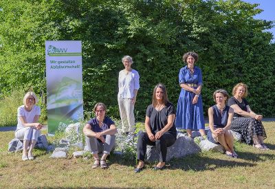 v. links: Mirjam Kemmer, Mag. Irene Freiberger, DI Angelika Lingitz, Heidi Weinhandl, Mag. Christiana Meßner, Mag. Karin Nußmüller-Wind, Barbara Haar © AWV GU v. links: Mirjam Kemmer, Mag. Irene Freiberger, DI Angelika Lingitz, Heidi Weinhandl, Mag. Christiana Meßner, Mag. Karin Nußmüller-Wind, Barbara Haar